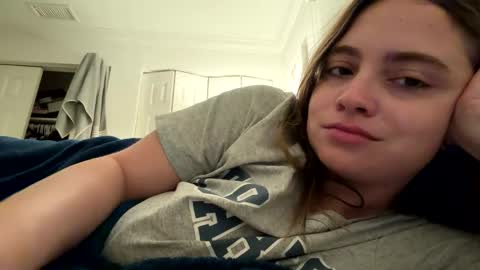 jademonroe0522 online show from October 23, 9:30 am