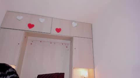 Snapshot of jademuller_ chatting on April 30, 8:37 pm JADE online show from April 30, 8:37 pm