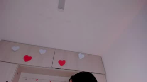 Snapshot of jademuller_ chatting on May 7, 8:14 pm JADE online show from May 7, 8:14 pm