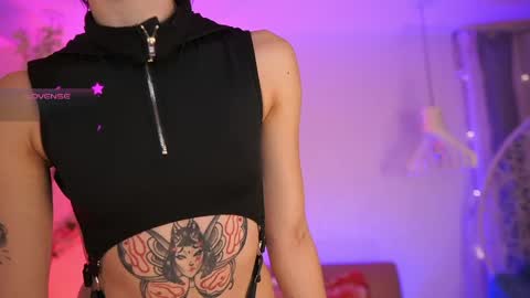 Jade Summer online show from April 22, 11:34 am