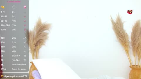 Snapshot of jadiya_hot chatting on December 23, 5:32 pm jadiya Hot online show from December 23, 5:32 pm