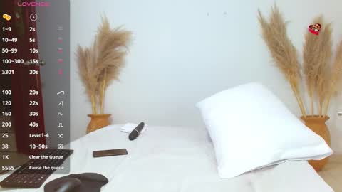 Snapshot of jadiya_hot chatting on December 24, 10:55 am jadiya Hot online show from December 24, 10:55 am