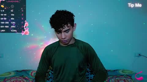 javi15  online show from December 24, 5:27 am