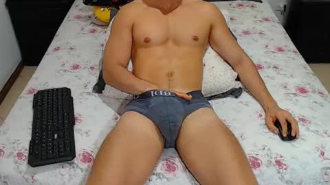 jahshot4 online show from May 12, 8:17 pm