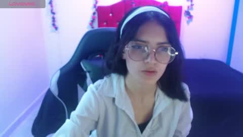 jaide387017 online show from April 24, 9:06 pm