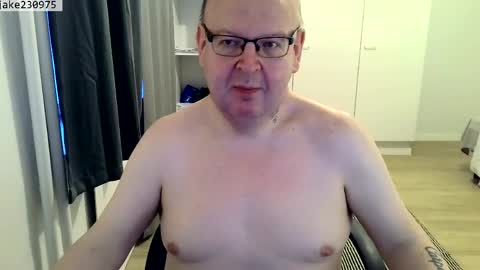 Snapshot of jake230975 chatting on May 26, 6:59 pm Jake2309 online show from May 26, 6:59 pm