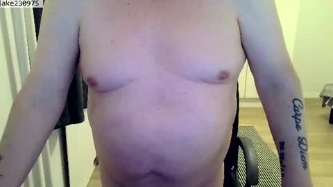 Jake2309 online show from June 24, 7:13 pm
