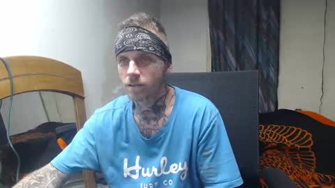 showingitoff online show from September 21, 7:10 am