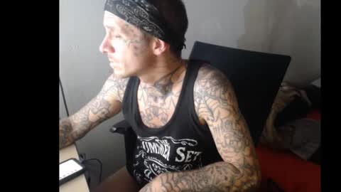 showingitoff online show from October 23, 3:50 am