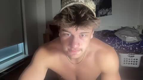 Snapshot of jake_brick chatting on April 24, 2:52 pm jake_brick online show from April 24, 2:52 pm