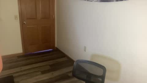 Snapshot of jake_brick chatting on July 14, 1:52 am jake_brick online show from July 14, 1:52 am