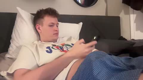 Snapshot of jake_jackson1 chatting on January 24, 1:45 am jake_jackson1 online show from January 24, 1:45 am