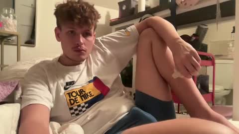 Snapshot of jake_jackson1 chatting on October 14, 5:41 am jake_jackson1 online show from October 14, 5:41 am