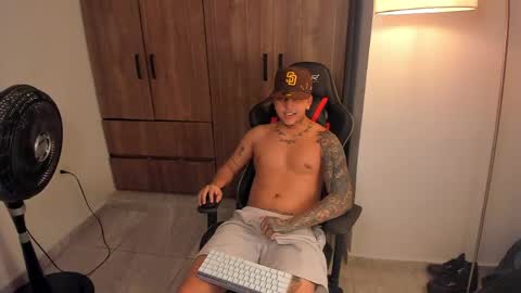 Jake Pons online show from May 29, 12:52 am