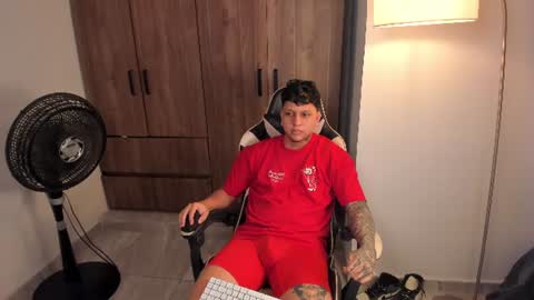 Jake Pons online show from June 17, 9:34 am