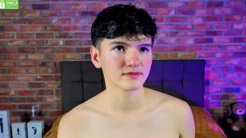 Snapshot of jake_spader chatting on September 10, 2:22 am jake_spader online show from September 10, 2:22 am