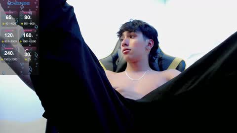 Snapshot of jake_tripp chatting on March 8, 7:27 am jake_tripp online show from March 8, 7:27 am