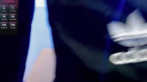 Snapshot of jake_tripp chatting on November 9, 4:33 am jake_tripp online show from November 9, 4:33 am