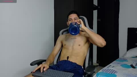 JakeMonroe online show from May 20, 2:23 pm
