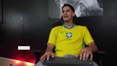 Snapshot of jakemoxley chatting on November 16, 4:45 pm JakeMoxley online show from November 16, 4:45 pm