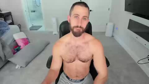 Jake Orion online show from October 18, 9:04 pm