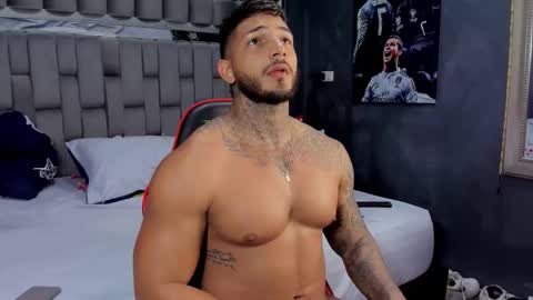 my name is sebas If you come here dont hesitate to say hello Im a guy who really likes having conversations and having hot online show from March 26, 3:17 pm