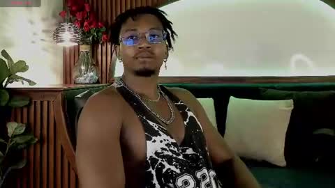 Snapshot of jamalmyst_ chatting on July 2, 8:26 pm online show from July 2, 8:26 pm