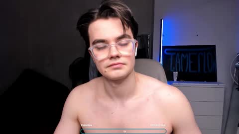 Hey there Im Jame online show from February 14, 9:22 pm