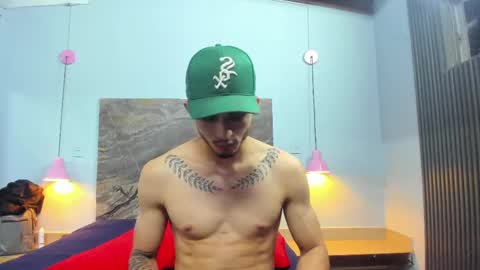 Snapshot of james_06_ chatting on May 20, 3:56 am james_06_ online show from May 20, 3:56 am