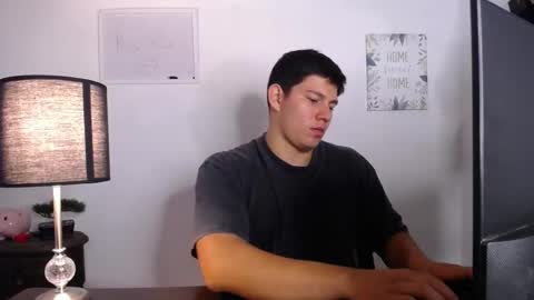 james_cr online show from October 15, 2:01 am