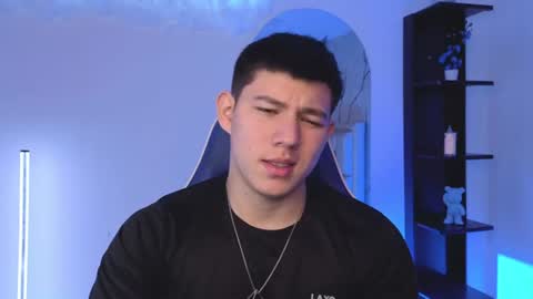 james_cr online show from June 18, 12:20 pm