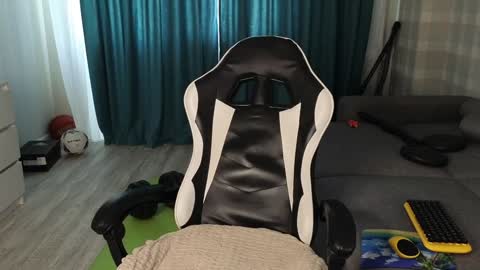 James online show from February 5, 1:22 pm