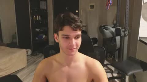Snapshot of james_friends chatting on August 1, 10:30 pm James online show from August 1, 10:30 pm