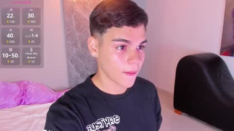 James online show from September 19, 7:47 pm