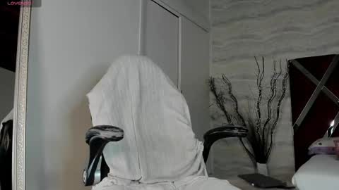 Snapshot of jamesdekker chatting on September 25, 8:56 pm jamesdekker online show from September 25, 8:56 pm