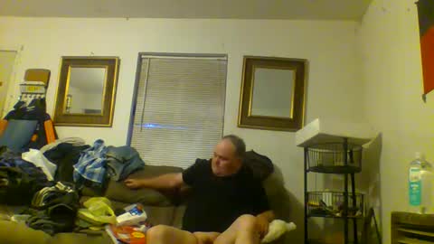 Hey online show from December 7, 11:12 pm