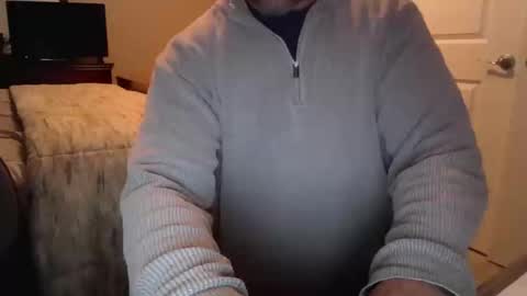 Snapshot of jamesmckendree chatting on February 11, 4:01 am jamesmckendree online show from February 11, 4:01 am