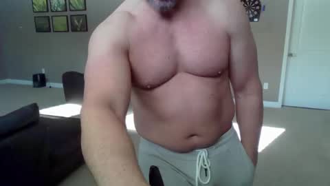 Snapshot of jamesmckendree chatting on December 4, 7:22 pm jamesmckendree online show from December 4, 7:22 pm