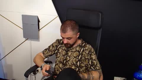 Snapshot of jamesmyersx chatting on September 14, 5:17 am JamesMyers online show from September 14, 5:17 am