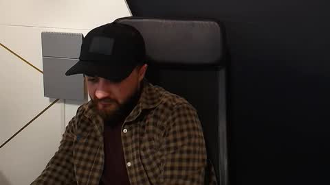 Snapshot of jamesmyersx chatting on October 23, 4:34 am JamesMyers online show from October 23, 4:34 am