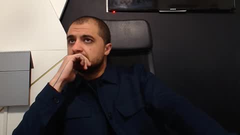 Snapshot of jamesmyersx chatting on November 9, 6:01 am JamesMyers online show from November 9, 6:01 am