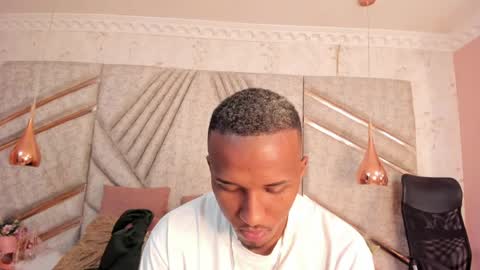 James  online show from December 31, 4:06 am