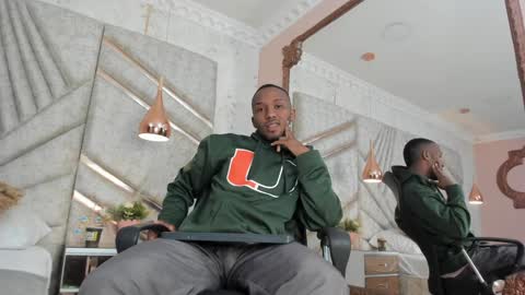 James  online show from January 26, 12:33 pm