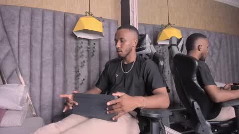 James  online show from February 26, 8:30 pm