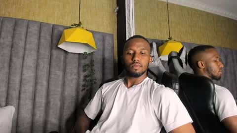 James  online show from April 29, 10:16 pm