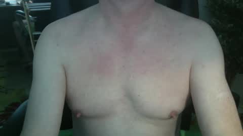 Snapshot of jamesray722 chatting on February 20, 6:24 pm jamesray722 online show from February 20, 6:24 pm