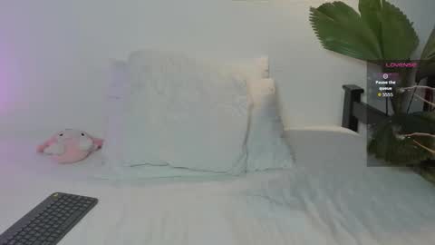 Snapshot of jamess_blanco chatting on February 18, 6:20 am jamess_blanco online show from February 18, 6:20 am