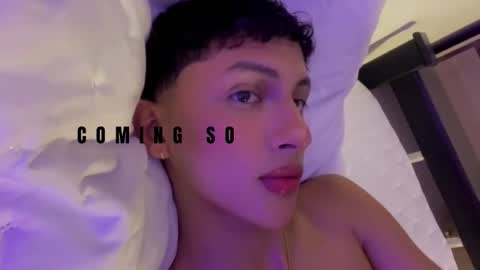 Snapshot of jamess_blanco chatting on March 3, 3:45 am jamess_blanco online show from March 3, 3:45 am