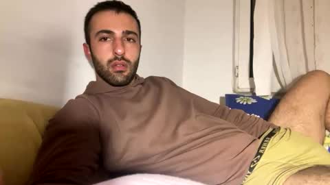 Snapshot of jamessandt chatting on October 27, 7:18 pm jamessandt online show from October 27, 7:18 pm