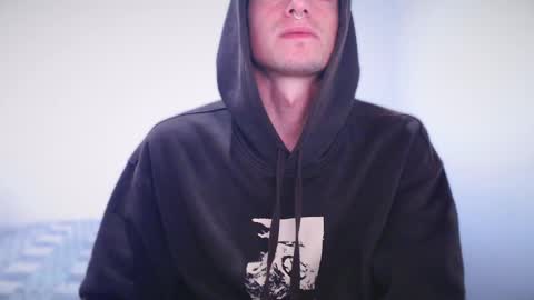 Snapshot of jamesss____ chatting on February 11, 4:56 pm jamesss____ online show from February 11, 4:56 pm